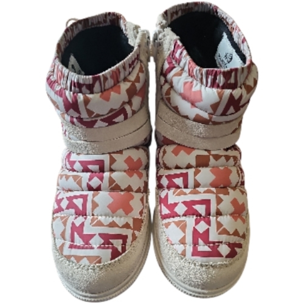 MANITOBAH WOODLAND WATERPROOF ANKLE BOOTS